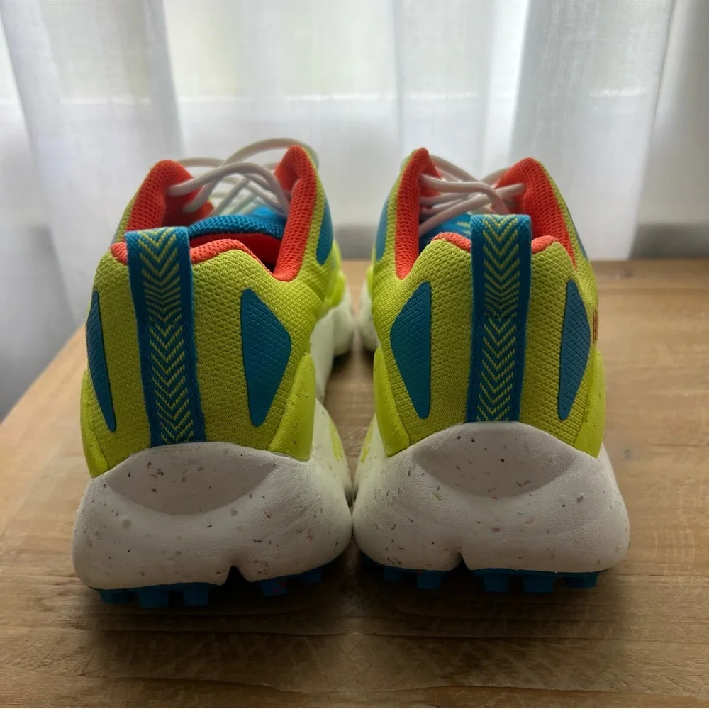 Holo Men's Nephelae Running Shoe in Hi-Viz Size 9